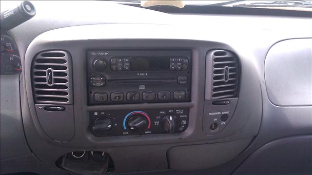 Ford F150 2003 photo 4