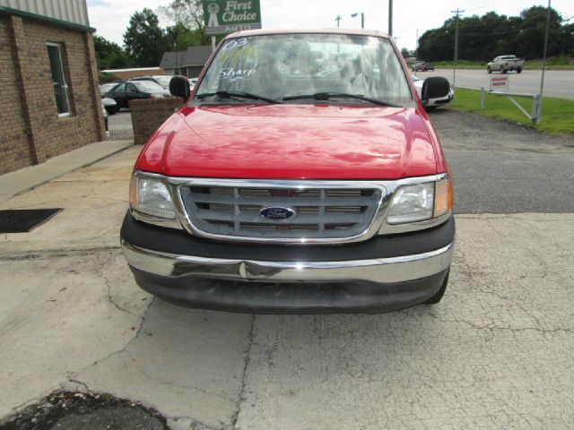 Ford F150 SLT Extra Cab Pickup Truck
