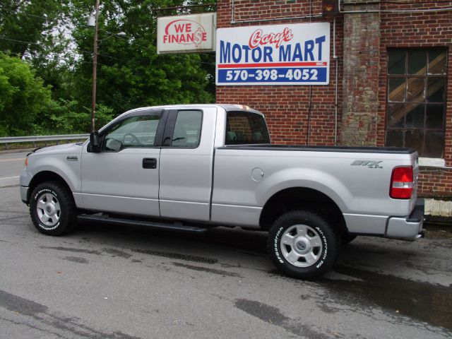 Ford F150 2004 photo 2
