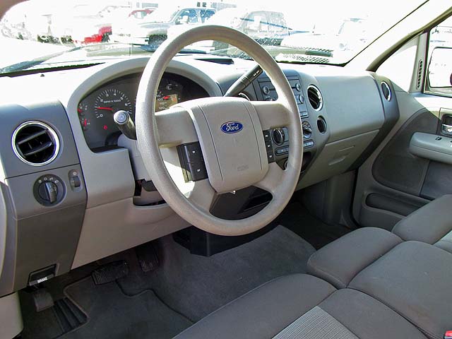 Ford F150 2004 photo 1