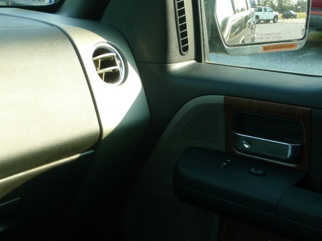 Ford F150 XLT Supercrew Short Bed 2WD Crew Cab Pickup