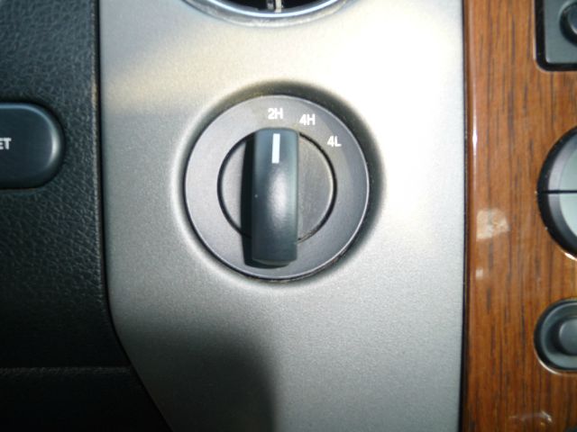 Ford F150 2004 photo 2