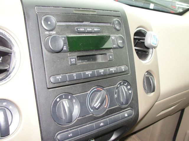 Ford F150 2004 photo 1