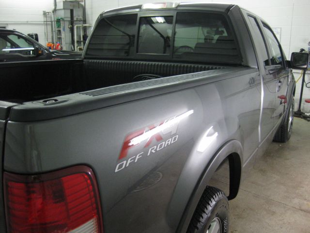 Ford F150 2004 photo 1
