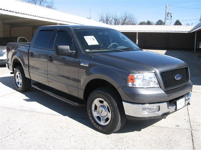 Ford F150 2004 photo 2