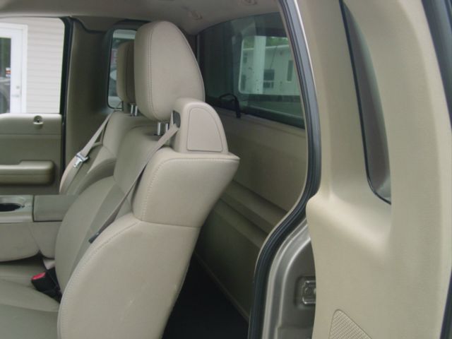 Ford F150 Lariat Super Duty Long Bed Pickup Truck