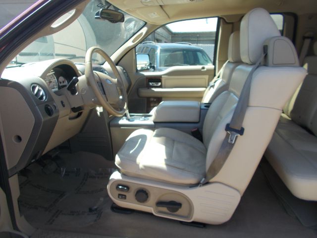 Ford F150 2004 photo 2