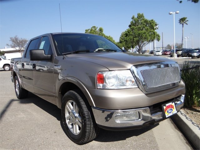 Ford F150 2004 photo 2