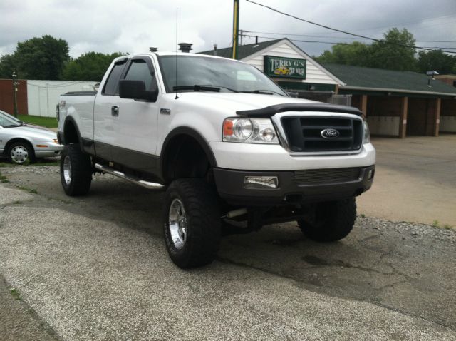 Ford F150 2004 photo 2