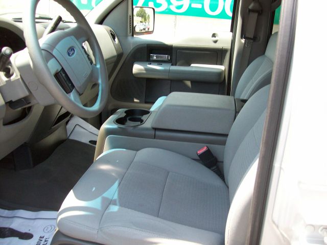 Ford F150 2004 photo 2