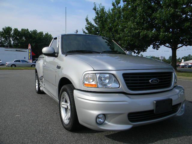 Ford F150 GLS 4 Dr Sedan FWD Pickup Truck