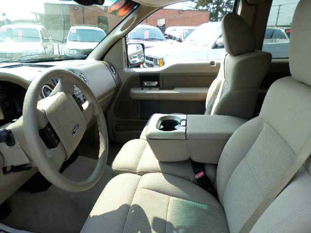 Ford F150 XLT Supercrew Short Bed 2WD Pickup Truck