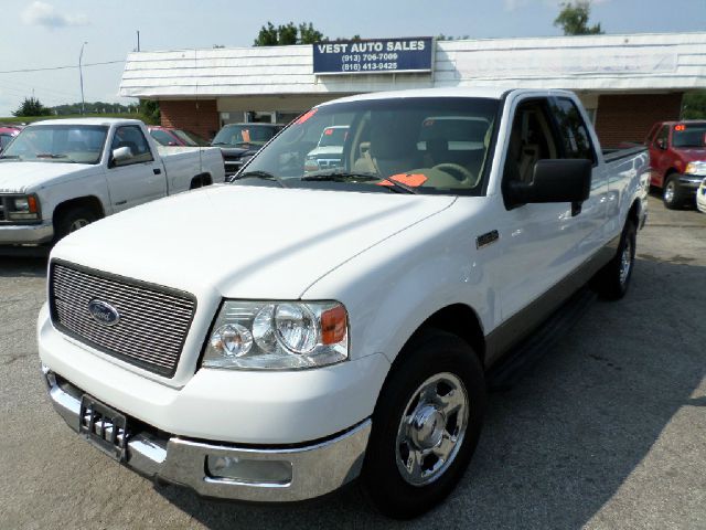 Ford F150 2004 photo 2