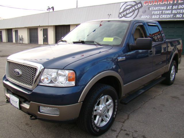 Ford F150 XLT Supercrew Short Bed 2WD Pickup Truck