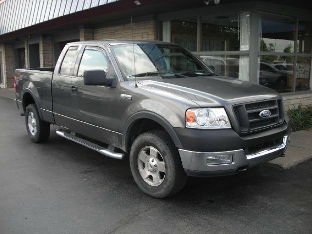 Ford F150 XLT Supercrew Short Bed 2WD Pickup Truck