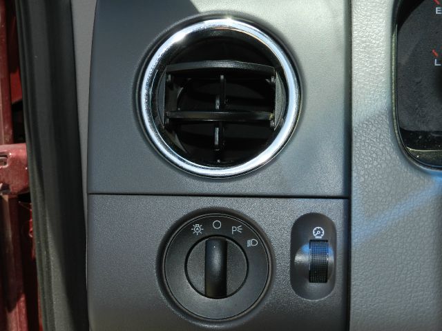 Ford F150 2005 photo 28