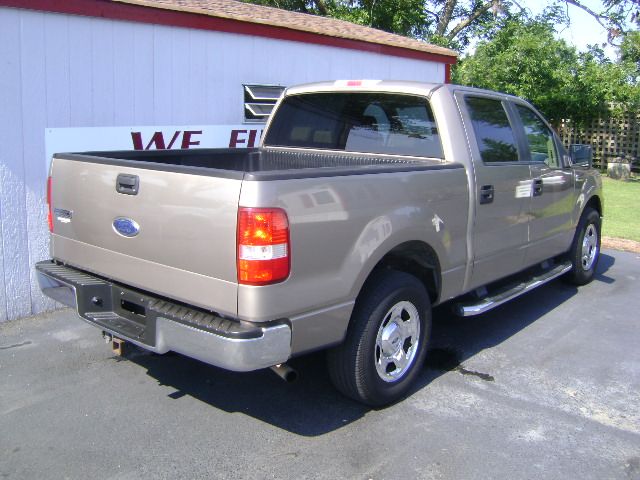 Ford F150 2005 photo 2