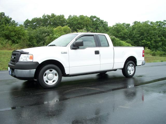 Ford F150 2005 photo 2