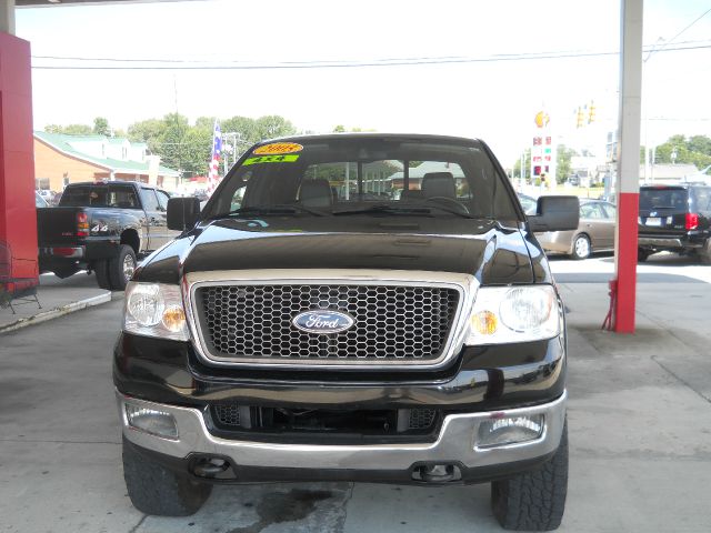 Ford F150 XLT Supercrew Short Bed 2WD Pickup Truck