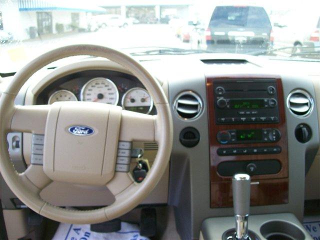 Ford F150 2005 photo 1