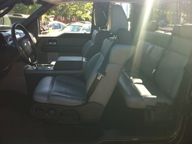 Ford F150 XLT Supercrew Short Bed 2WD Pickup Truck