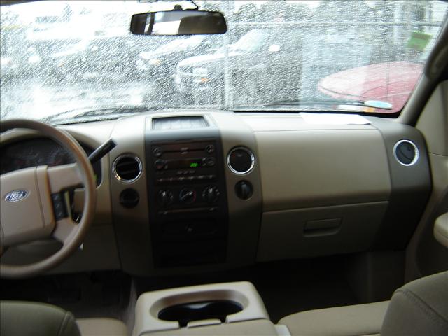 Ford F150 2005 photo 2