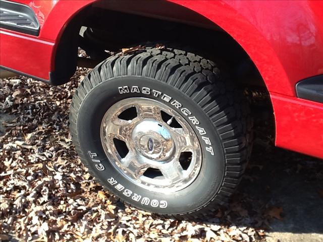 Ford F150 2005 photo 2