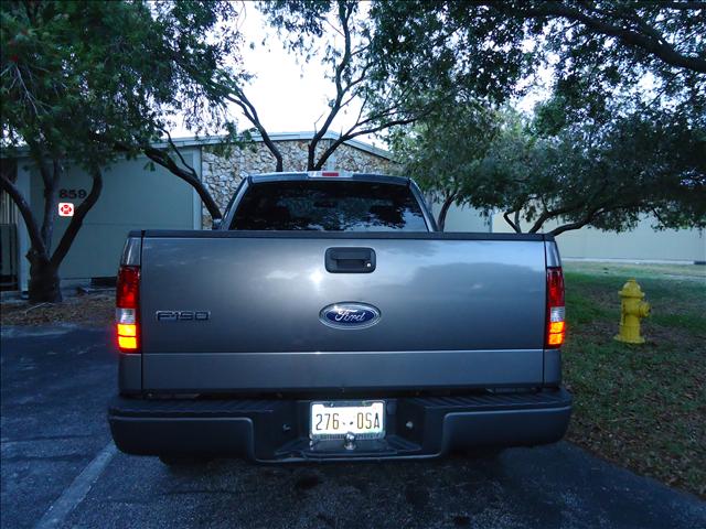 Ford F150 2005 photo 1