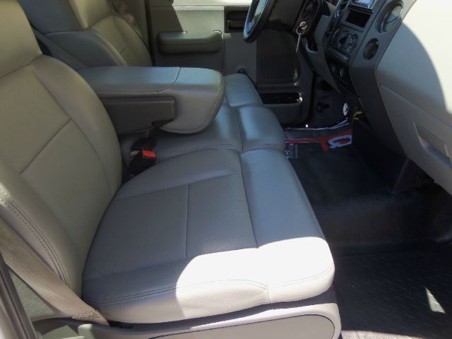 Ford F150 2005 photo 2