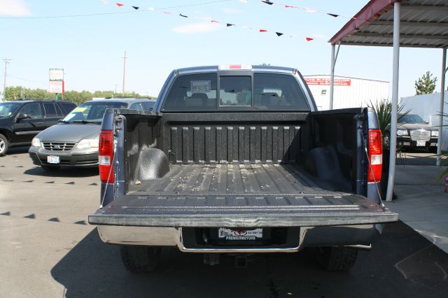 Ford F150 2005 photo 2