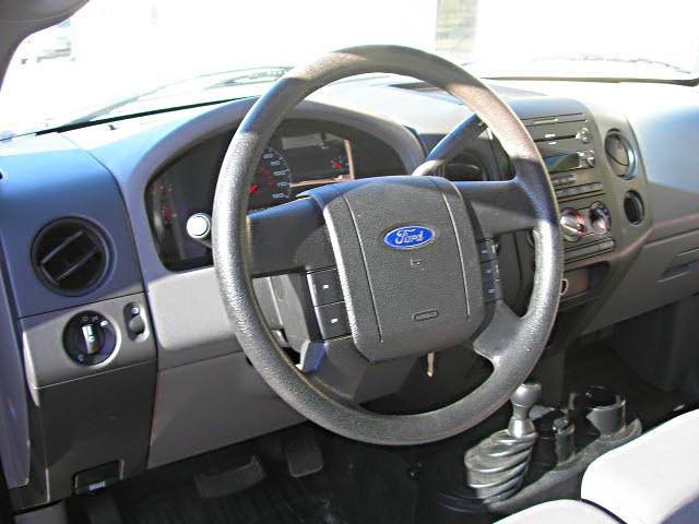 Ford F150 2005 photo 2