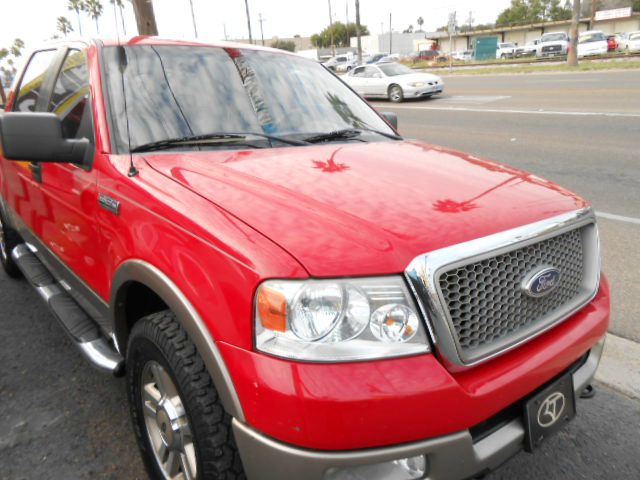 Ford F150 XLT Supercrew Short Bed 2WD Pickup Truck
