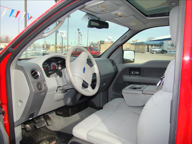 Ford F150 2005 photo 2