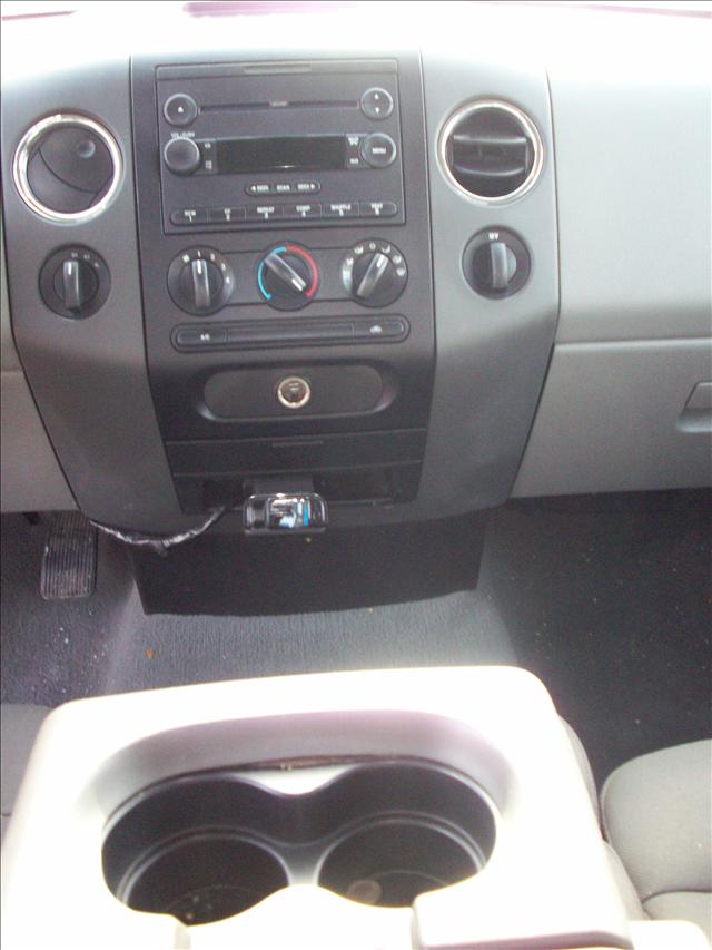 Ford F150 2005 photo 1