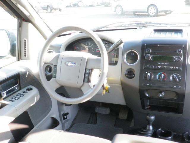 Ford F150 2005 photo 2