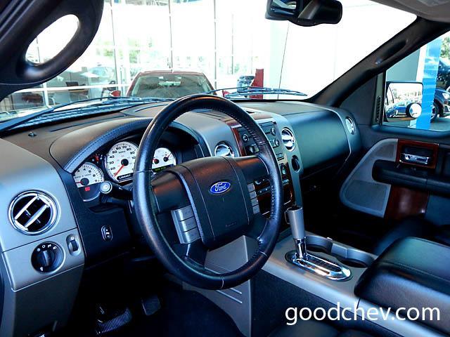 Ford F150 2005 photo 2