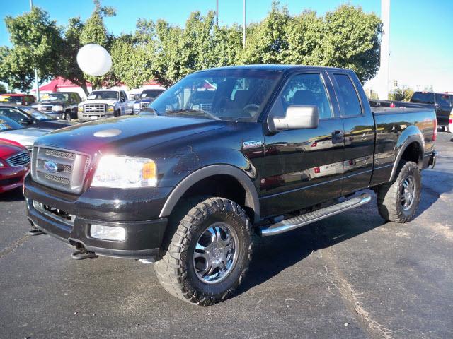 Ford F150 EXT CAB 4WD 143.5wb Pickup