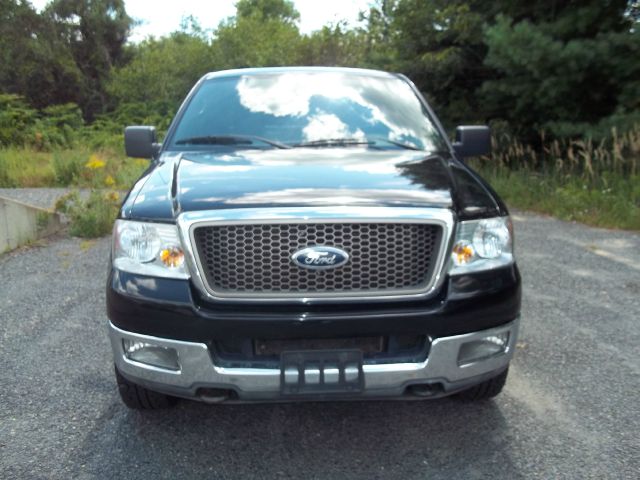 Ford F150 XLT Supercrew Short Bed 2WD Pickup Truck