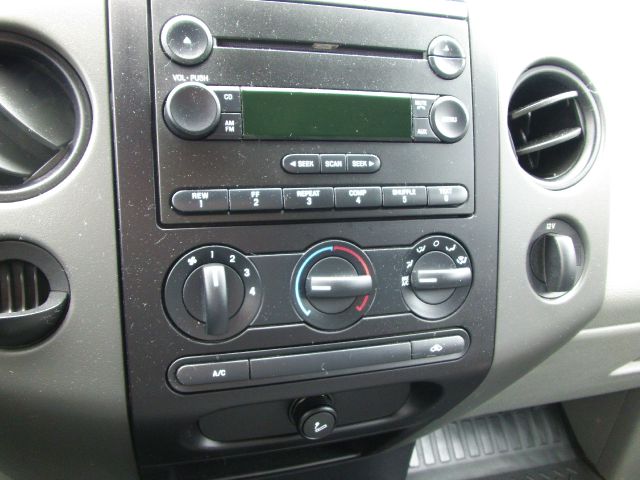 Ford F150 2005 photo 4