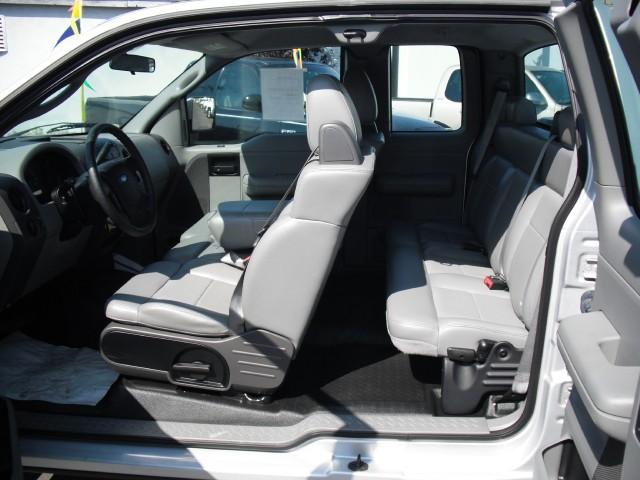 Ford F150 2005 photo 2