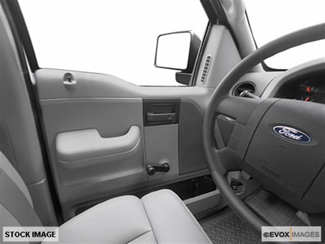 Ford F150 2005 photo 2