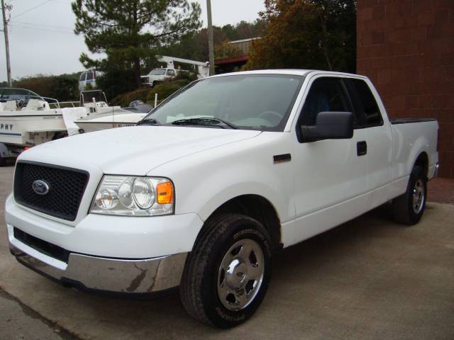 Ford F150 XLT Supercrew 4X4 Pickup