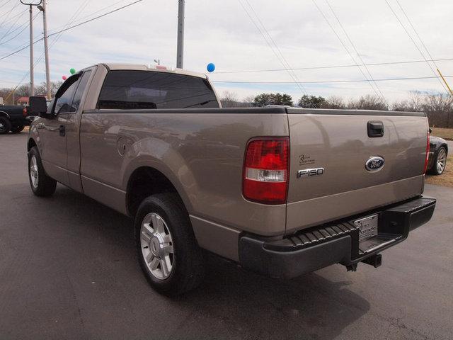 Ford F150 2005 photo 2