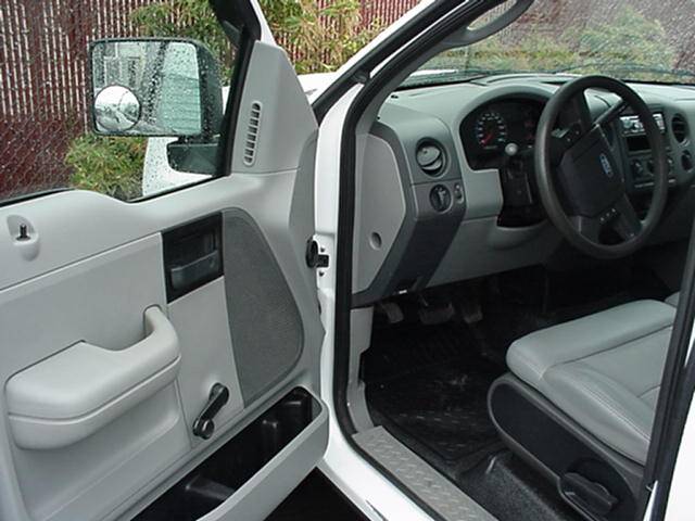 Ford F150 2005 photo 2