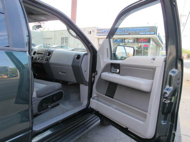 Ford F150 2005 photo 28