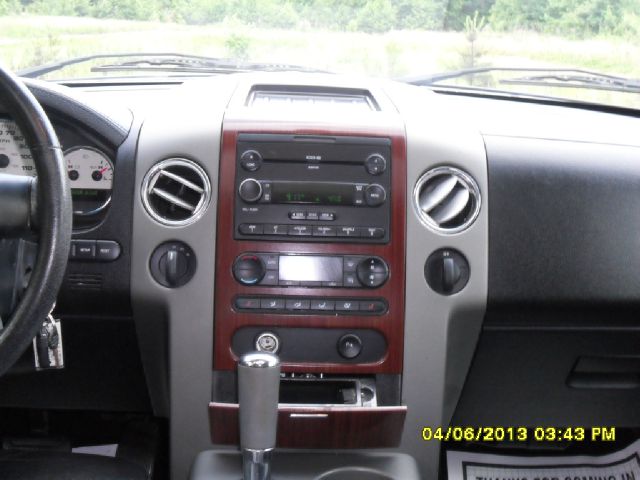 Ford F150 2005 photo 32