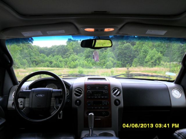 Ford F150 2005 photo 35