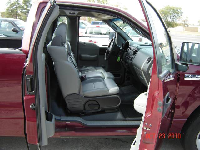 Ford F150 2005 photo 2