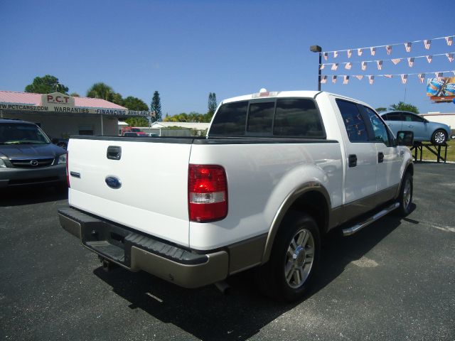 Ford F150 Club Cab 131 WB Pickup Truck