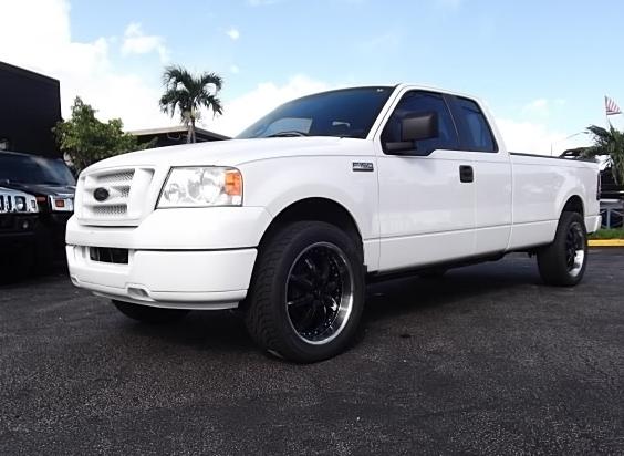 Ford F150 DUMP 4X4 Pickup